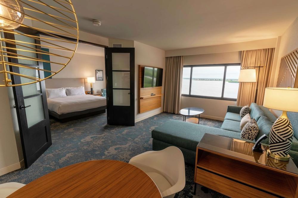Doubletree By Hilton Tampa Rocky Point Waterfront Hotel Eksteriør billede