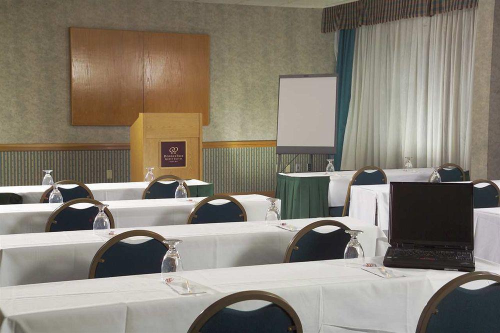 Doubletree By Hilton Tampa Rocky Point Waterfront Hotel Faciliteter billede