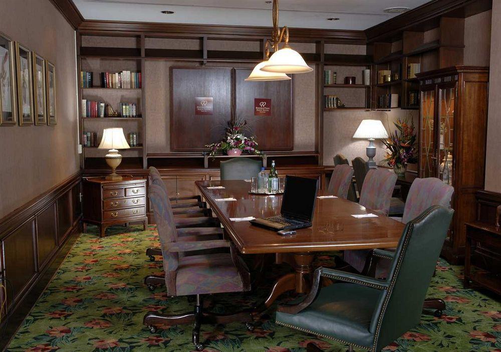 Doubletree By Hilton Tampa Rocky Point Waterfront Hotel Faciliteter billede