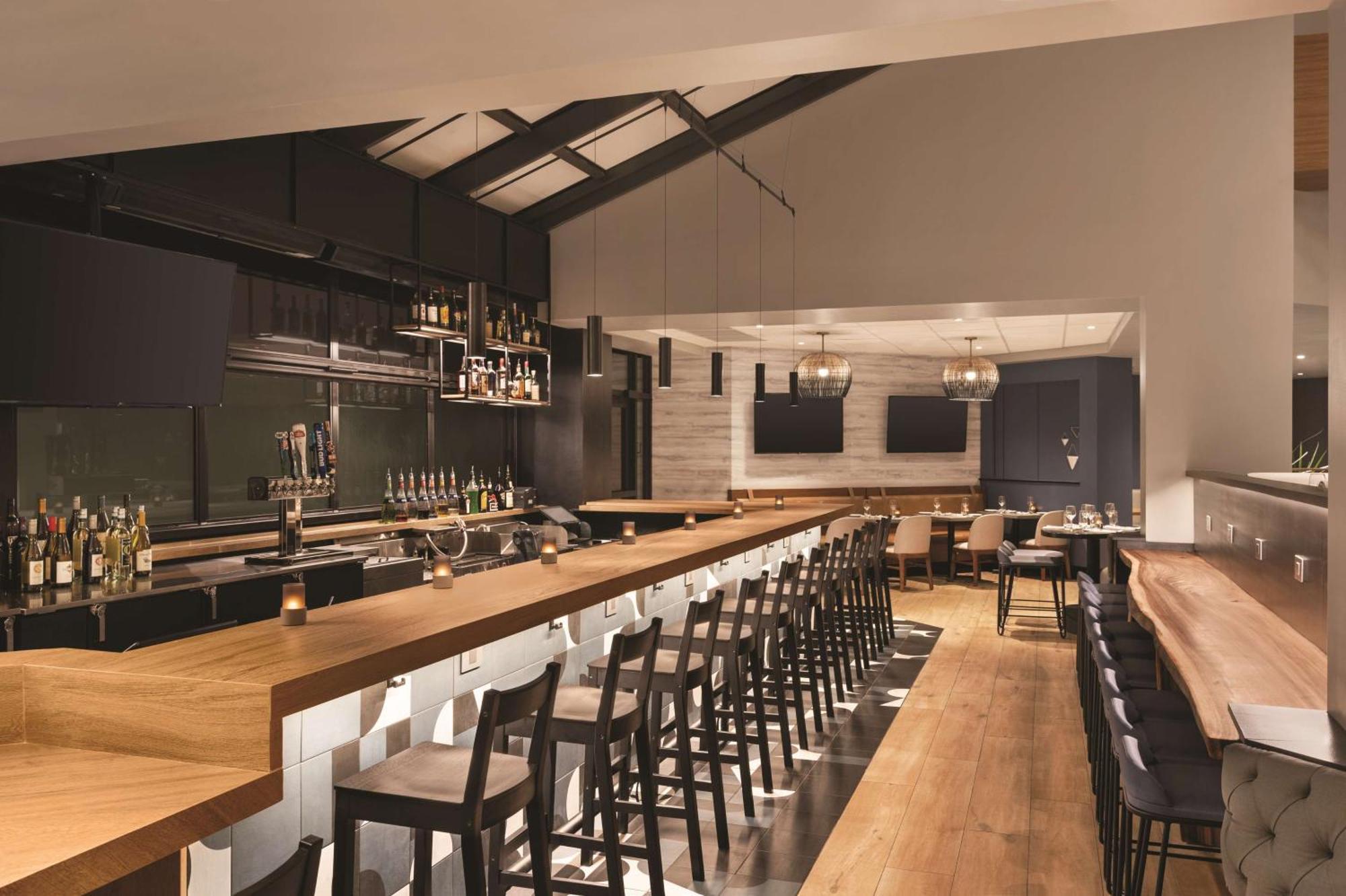 Doubletree By Hilton Tampa Rocky Point Waterfront Hotel Eksteriør billede