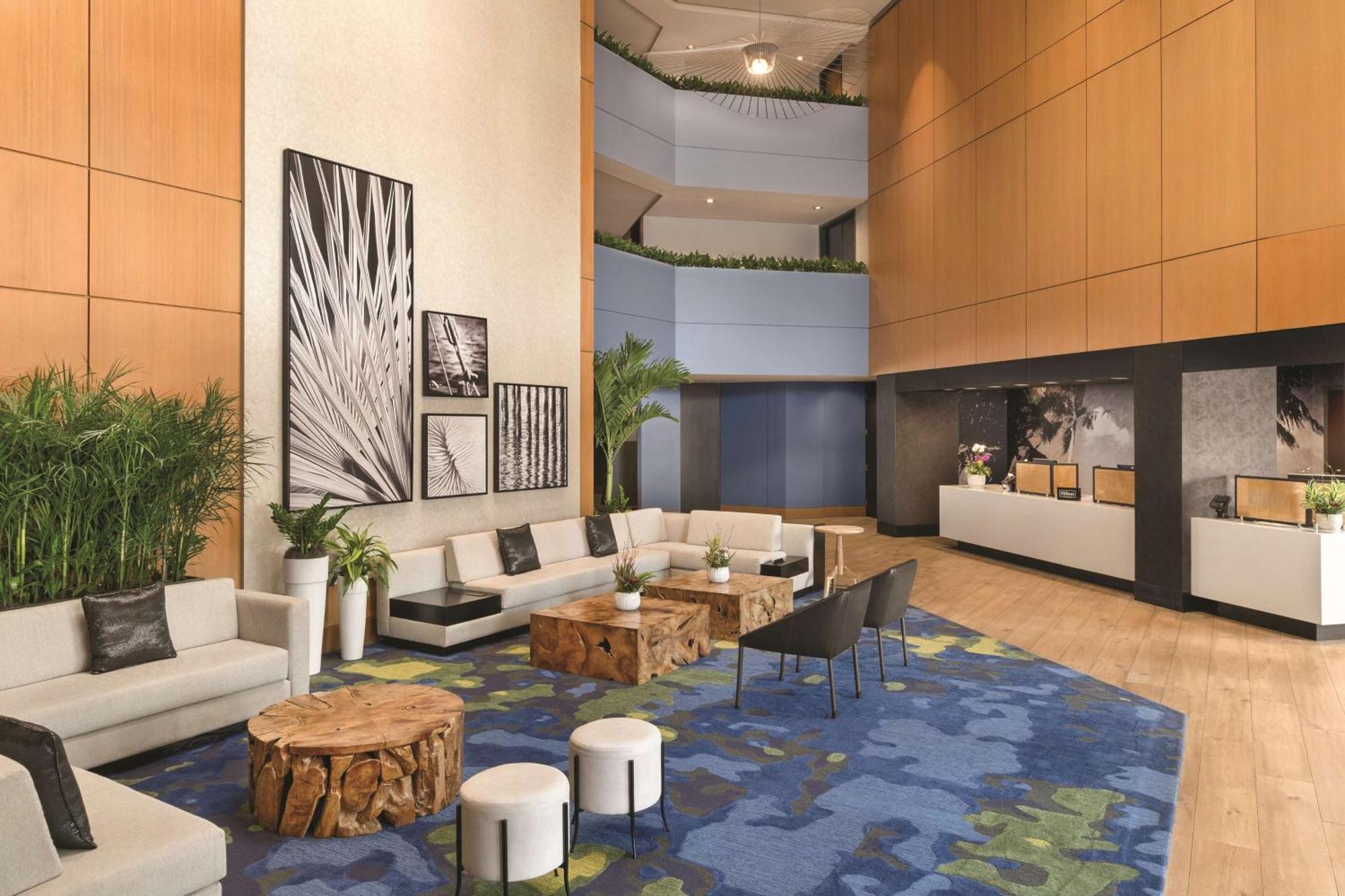 Doubletree By Hilton Tampa Rocky Point Waterfront Hotel Eksteriør billede